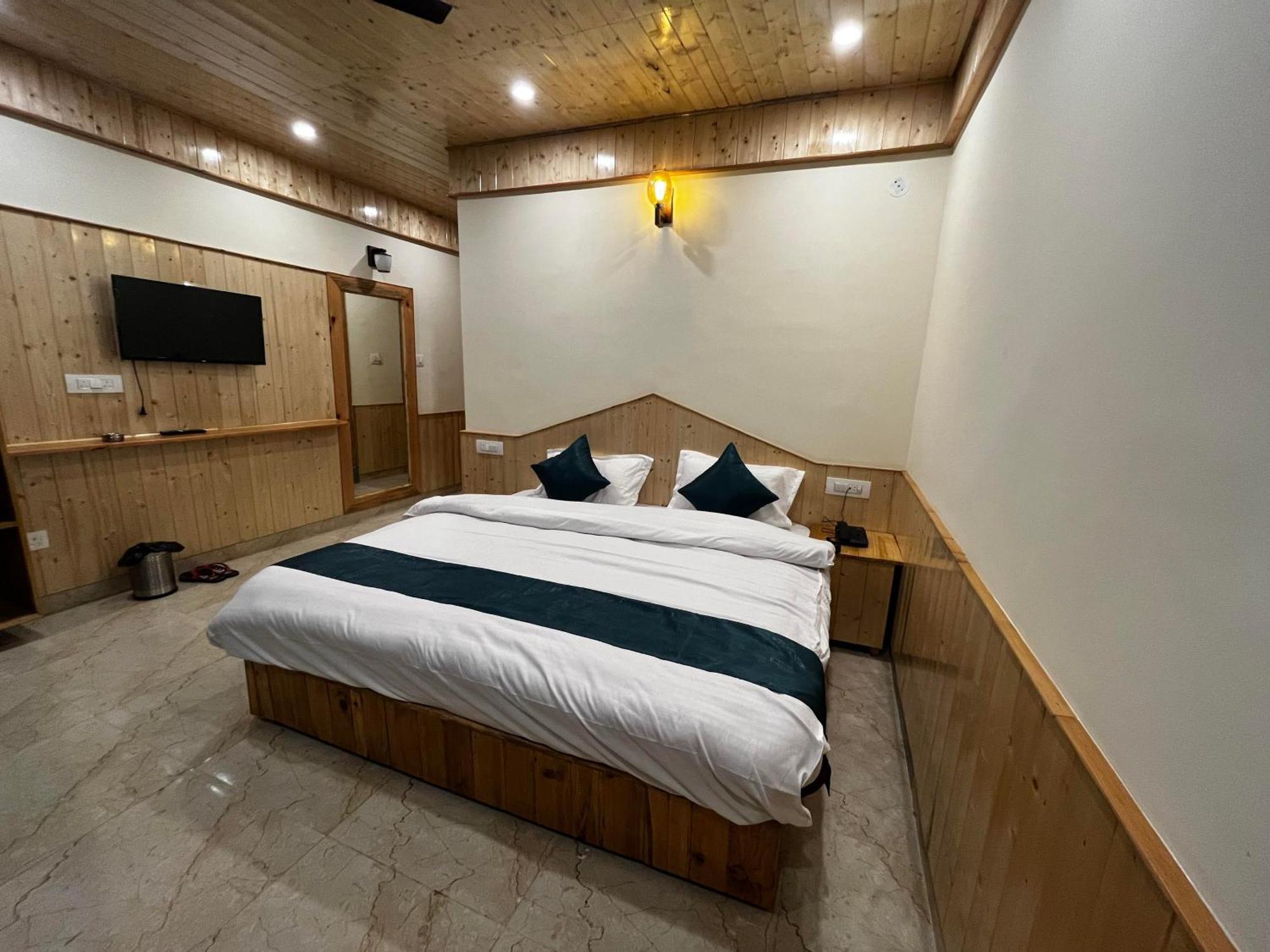 Hotel Mid Orchard Kasol L River Side -Pure Veg Hotel Ngoại thất bức ảnh