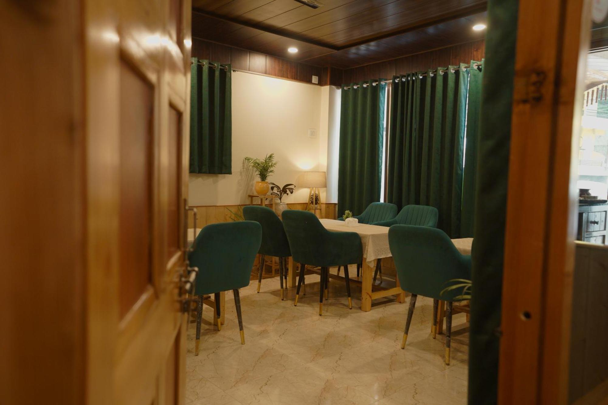 Hotel Mid Orchard Kasol L River Side -Pure Veg Hotel Ngoại thất bức ảnh